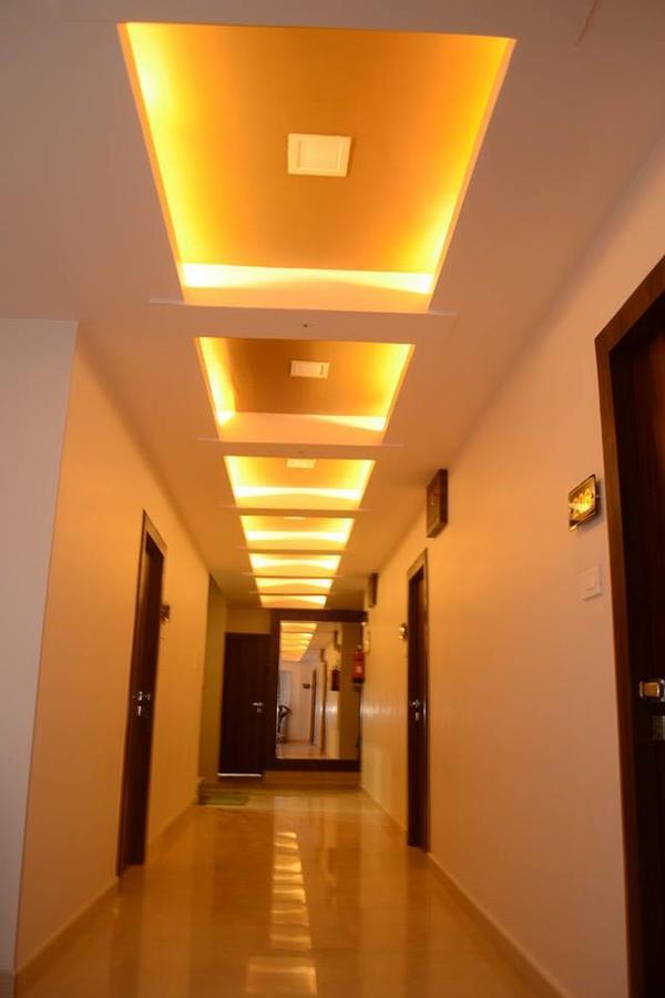 Hotel Mmk Κανπούρ Εξωτερικό φωτογραφία