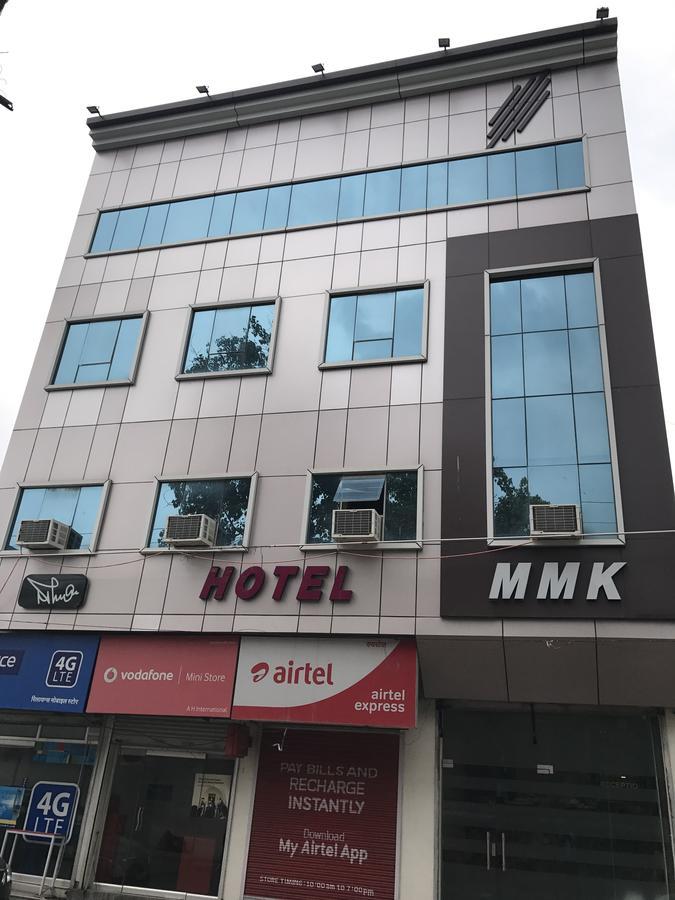 Hotel Mmk Κανπούρ Εξωτερικό φωτογραφία