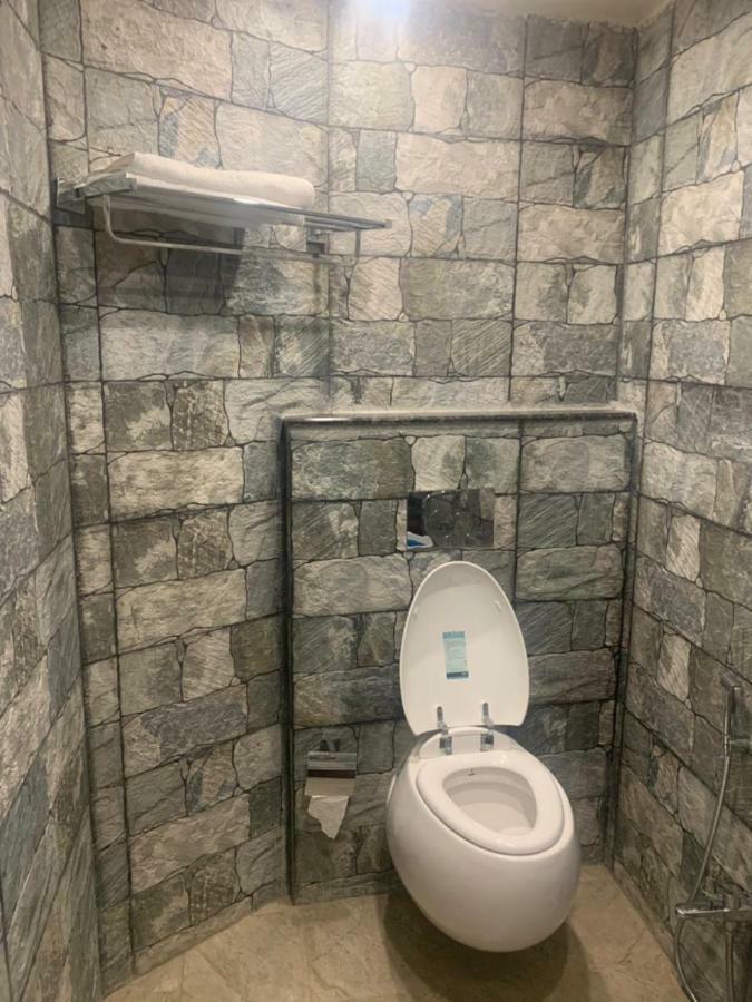 Hotel Mmk Κανπούρ Εξωτερικό φωτογραφία