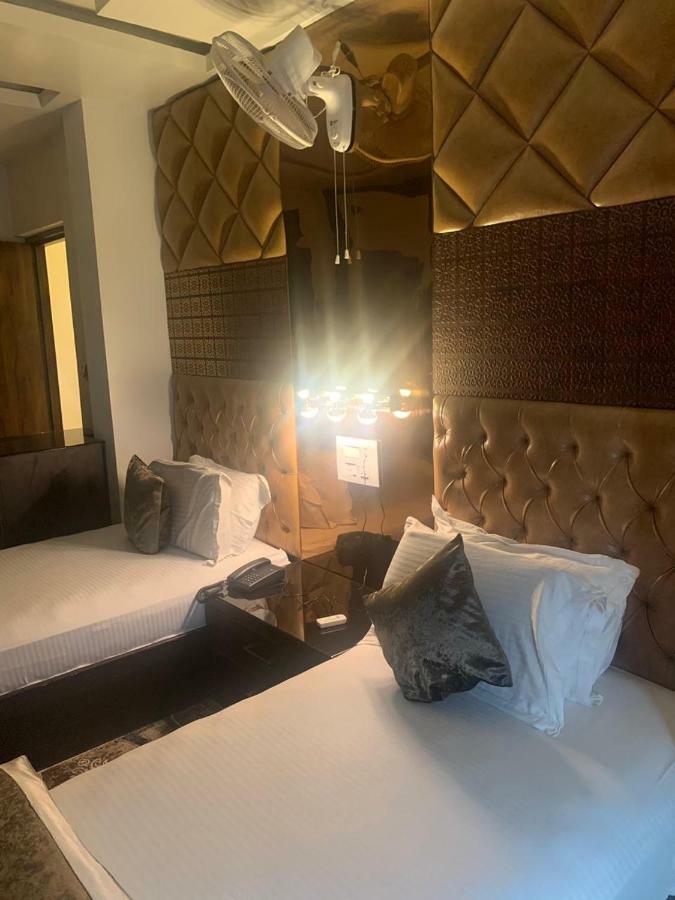 Hotel Mmk Κανπούρ Εξωτερικό φωτογραφία